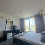 Compass 3*