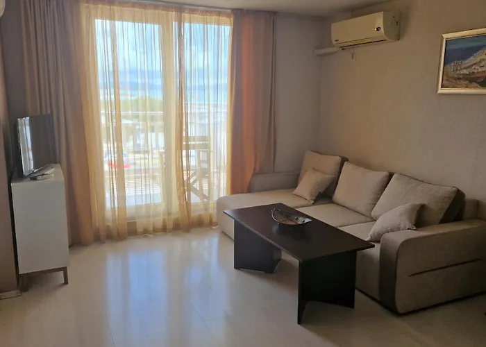 Compass Maison d'hôtes Lozenets