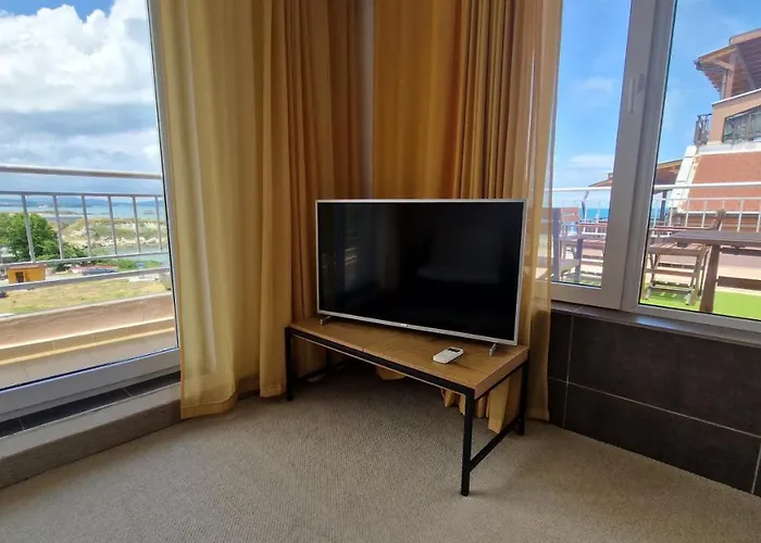 Compass Guest house 3*