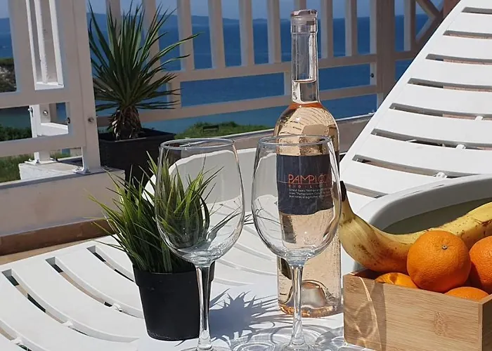 Compass Guest house 3*